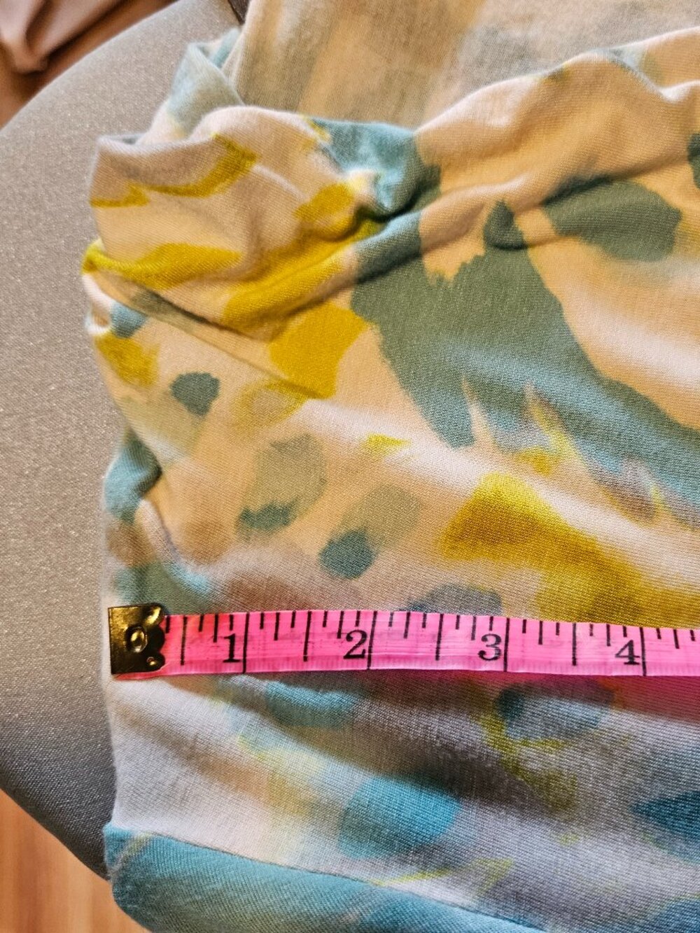 Tommy Bahama watercolor Blouse - Picture 4 of 7